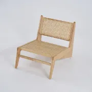 صورة كرسي بتصميم ياباني كلاسيكي