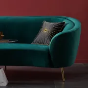 صورة كنبة فيلي مودرن خضراء عميقة